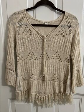 Double Zero Women's Cream Crochet Fringe Sweater size small
